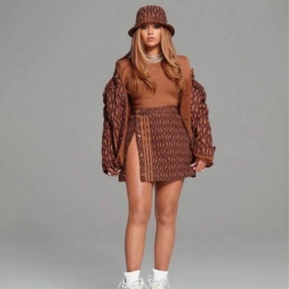 NWT Adidas x Ivy Park Monogram Skirt Small